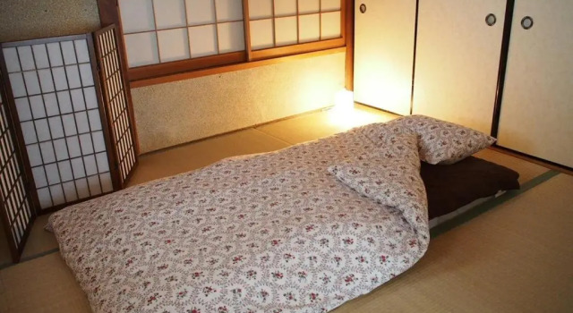 Кровать в общем номере (женский номер) Guesthouse Ten-roku - Female Only (только для женщин)