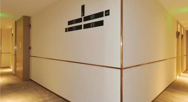 City Comfort Inn Chengdu University of Traditional Chinese Medicine, Boek Hotel Hotels in Chengdu met parkeren, Parkeren