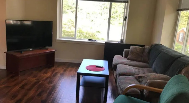 1746 130th (6 bedrooms), Buchen Sie Hotel Northgate Seattle