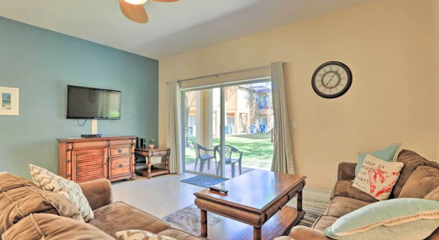 10 Mi to Disney: Resort Getaway w/ Balcony!