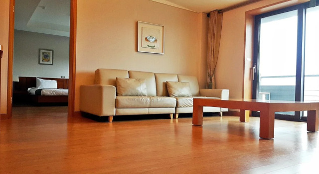 Hantan River Spa Hotel, Book Resort Dongsong Gangwon-Do