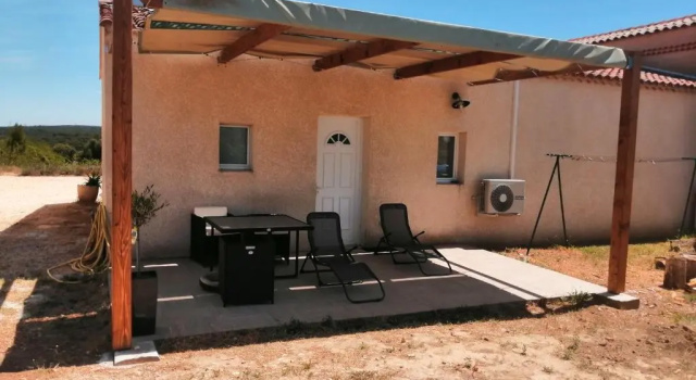 GITE LES GARRIGUES, Réserver Appartement Appartements à Gard, Appartement