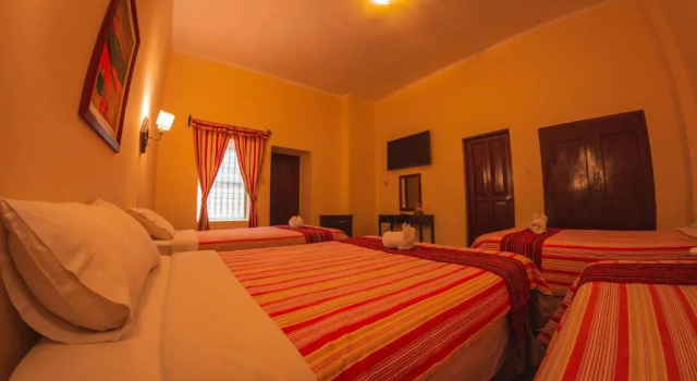 Hotel Cajamarca, Book Hotel 3-stjernede hoteller i Cajamarca, 3*
