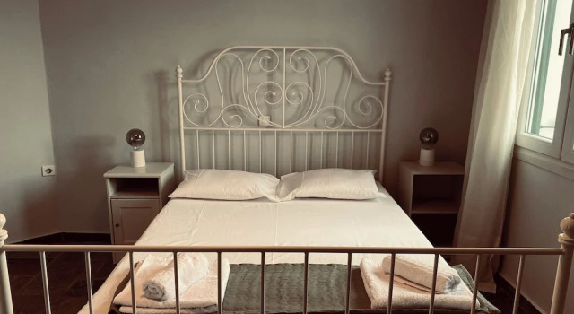 Tinos 4 Person House in Heart of Tinos Island, Забронировать Дом для отпуска Виллы Тиноса, рядом с Порт Тиноса, Вилла