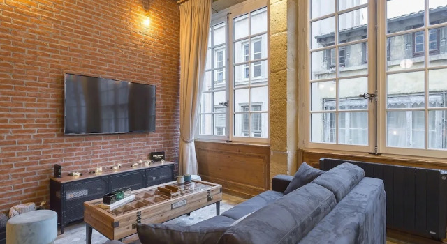 Host Inn Coeur Vieux Lyon & SPA