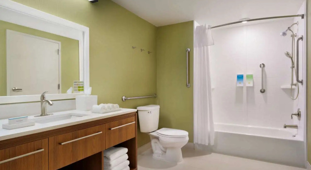 Люкс Home2 Suites by Hilton Roanoke