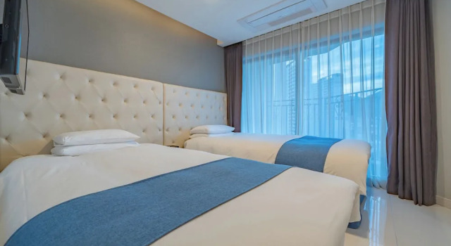 Люкс Presidential с балконом Hotel Stayon