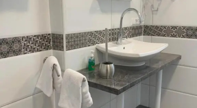 Семейный номер Standard Hotel-Pension Adler Untertürkheim