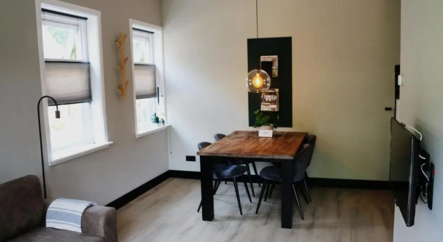 De Juffer van Batinghe, Rezervovat Hotel Hotely v Dwingeloo s parkováním, Parkování