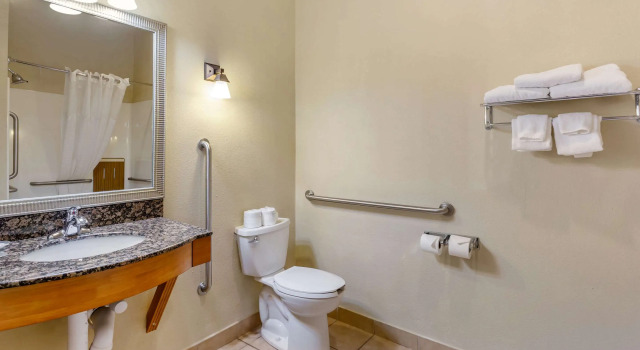 Двухместный люкс Comfort Suites South Point - Huntington