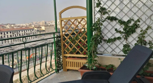 Номер Luxury Top Floor Rentrooms Napoli
