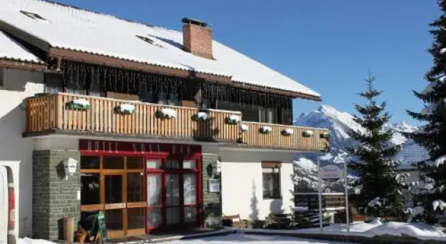 Fairrooms - 24H Kontaktloser Check-In, Book Hotel Raggal 