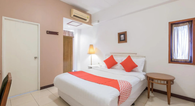 Полулюкс JL Bangkok Hotel