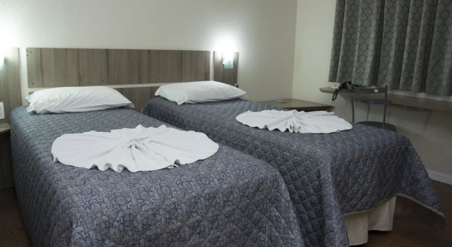 Двухместный номер Deluxe LH Plaza Hotel