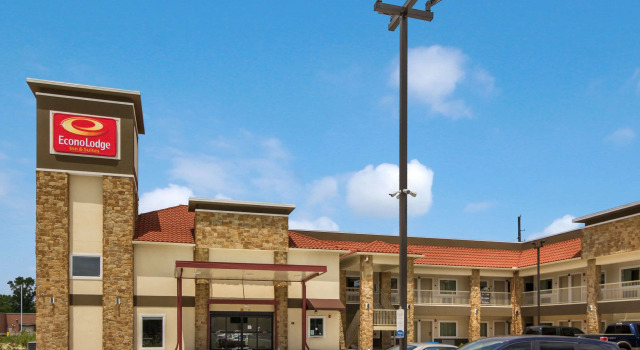 Regency Inn And Suites, Забронировать Отель Хамбл Texas Gulf Coast, рядом с Парк «Кенсвик»