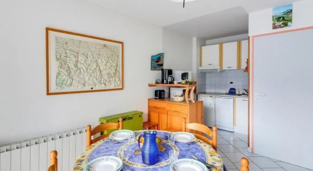Appartement Esquièze-Sère, 3 pièces, 4 personnes - FR-1-402-42, Rezerwuj Apartament Esquieze-Sere Langwedocja-Roussillon