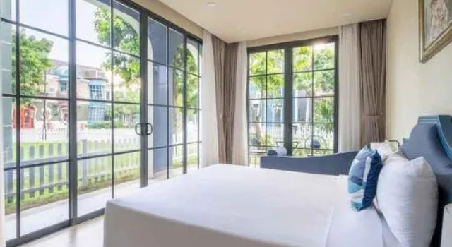 Номер Deluxe Wonderland Royal Mansions Ho Tram