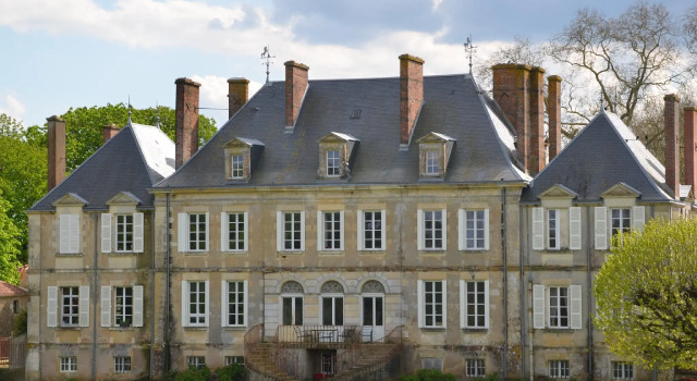 Château des Noces, Забронировать Отель Базож-ан-Паре 