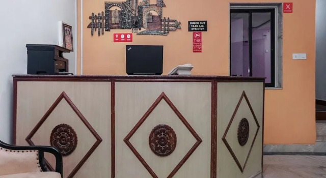 OYO Flagship 23096 Laxmi Residency, Забронировать Отель Отели штата Махараштры 3 звезды, 3*