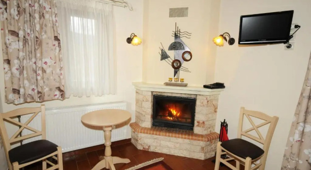 Elatodasos, Book Hotel Hotels in Central Greece with Parking, Parking