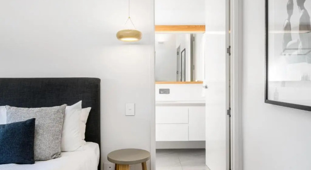 Коттедж KoKos Beach House 3
