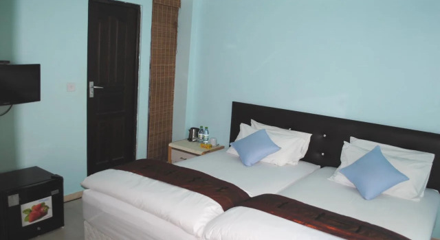 Rani beach Maldives, Забронировать Отель Отели Хулхумале с парковкой, рядом с Hulhumalé Hospital, Парковка