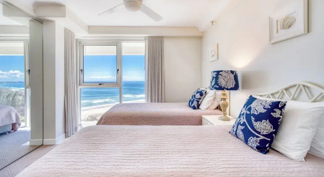 Апартаменты Superior с 2 комнатами с балконом и с видом на океан Talisman Beachside Broadbeach