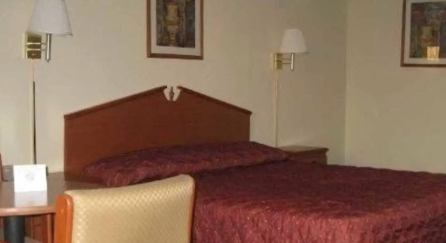 Fairview Inn - Osceola, Boek Hotel Hotels in Missouri met zwembad, Zwembad