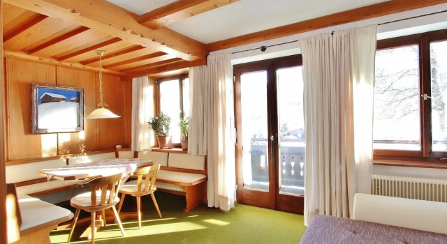 Modern Apartment in Brixen Im Thale Near Ski Slopes, Rezerwuj Apartament Hotele w Tyrol z parkingiem, Parking