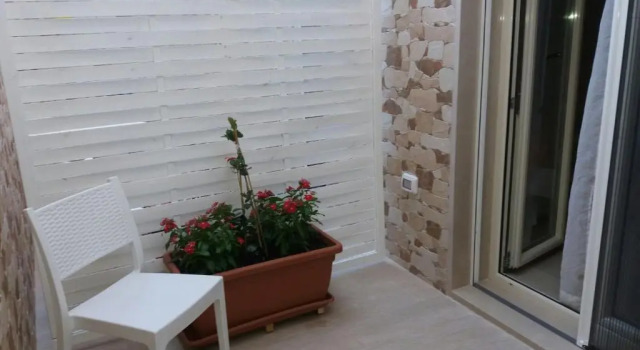 La dimora di Vituccio B&B, Book Bed and Breakfast Hoteller i Avetrana med parkering, Parkering