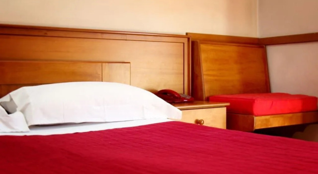 Hotel Lugano Tirana