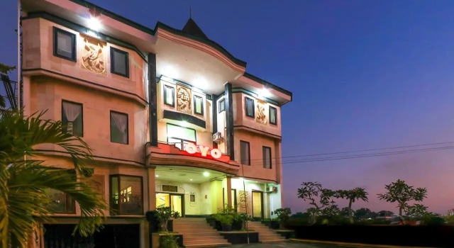 Oyo 1054 Bayak Bali Hotel, Забронировать Отель Денпасар Denpasar Municipality