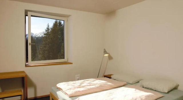 Одноместный номер Standard с красивым видом из окна Valbella-Lenzerheide Youth Hostel