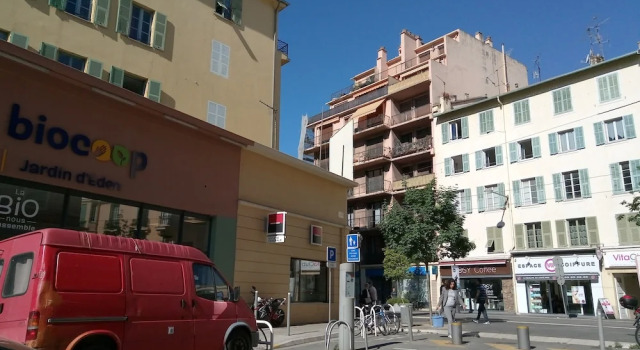 Appartement République Djivas, Забронировать Апартаменты/квартира Рикье Ницца, рядом с Касл-Хилл