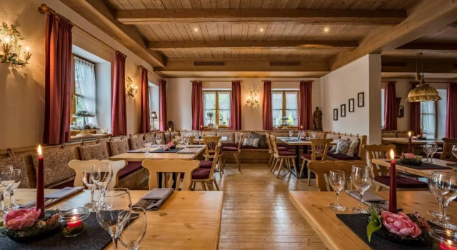 Landgasthof Wangerstuben, Varaa Hotelli Hotellit Baijeri pysäköinnillä, Pysäköinti