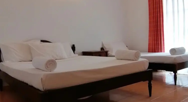 Трёхместный номер Standard с видом на сад Kandy Highland Unique Hotel