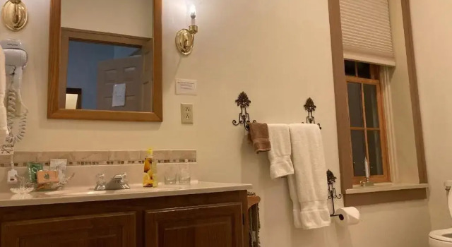 Двухместный люкс Deluxe Oak Valley Inn and Suites