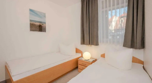 Haus Roland Wohnung 05, Book Hotel Hotels in Usedom with a Pool, Swimming Pool