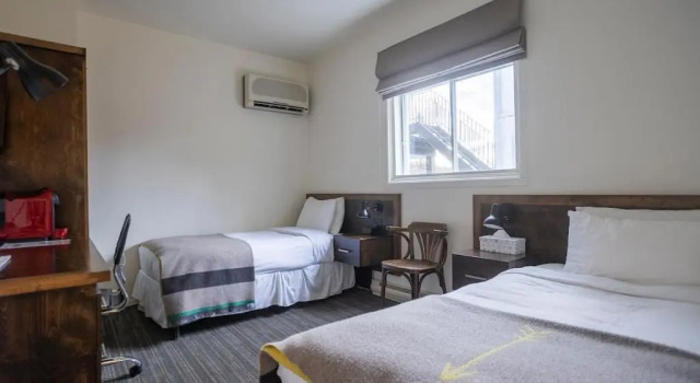 Двухместный номер Standard Hotel Le Mercier