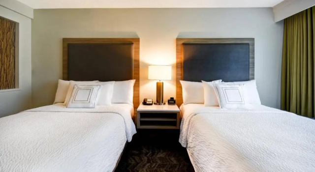 Двухместный люкс SpringHill Suites by Marriott Atlanta Kennesaw