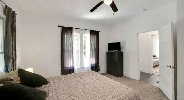 Коттедж Magnolia House Walk To Festival Park 3 Bedroom Home
