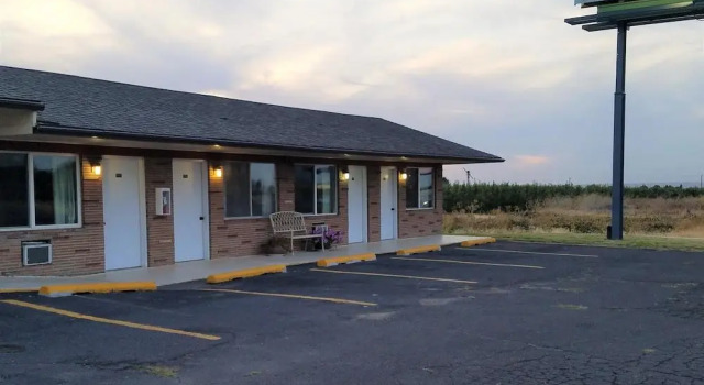 Out West Motel, Book Motel Milton-Freewater Walla Walla Valley
