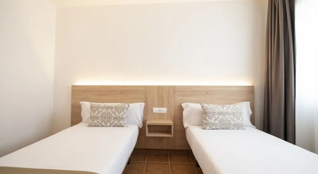 Семейные апартаменты с 3 комнатами Apartamentos Blanco Sol