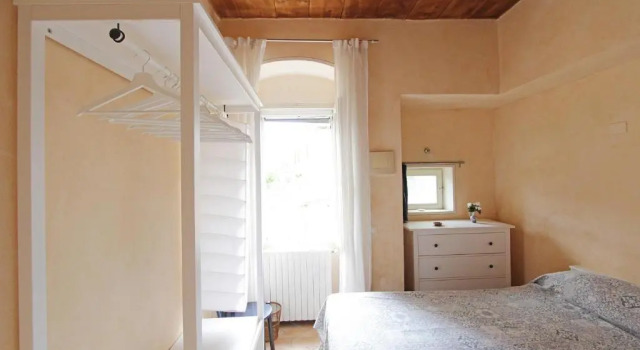 Casa Marsilva - holiday apartment in old town centre, near the lake