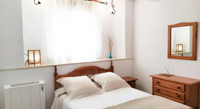 Alojamiento Rural Medios Panes, Book Hotel Hoteller i Jaen med pool, Swimmingpool