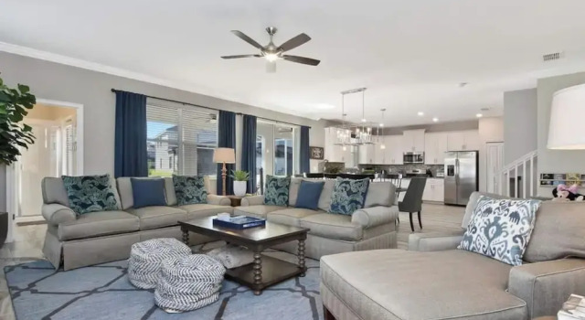 Коттедж Comfort с 6 комнатами с красивым видом из окна Sun Gathering House