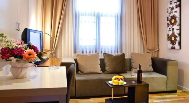 Taksim Town Residence Besiktas, Забронировать Отель Отели Бешикташ с парковкой, рядом с Стадион Иненю, Парковка