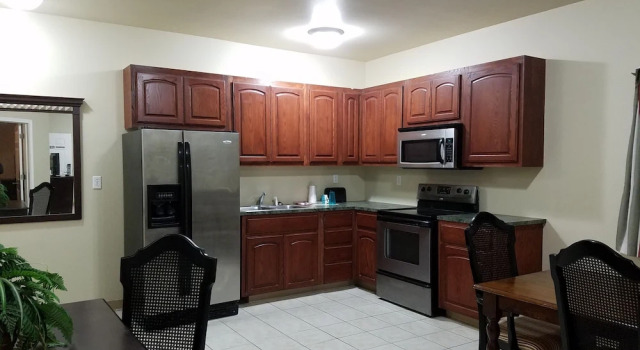 Люкс Premium Crossroads Inn & Suites