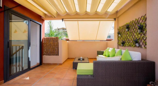 GO2TENERIFE Apart'Tera Solarium, Terraces, Swimming pools & Parking, Book Hotel Hotels in Tenerife with Parking, Parking