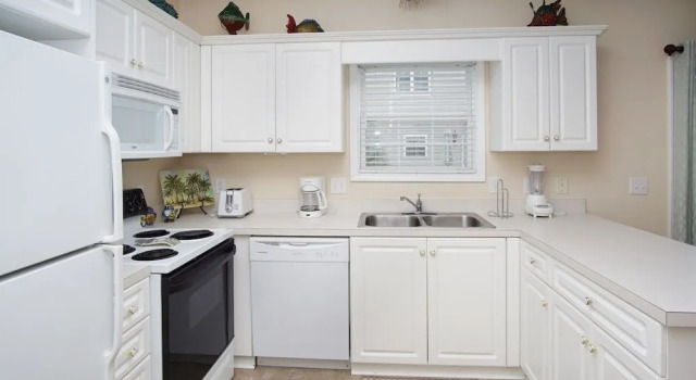 Fairway Oaks Townhouse 25D by RedAwning, Забронировать Дом для отпуска Виллы Норт-Миртл-Бич, рядом с Гольф-клуб и пляжный клуб Surf, Вилла